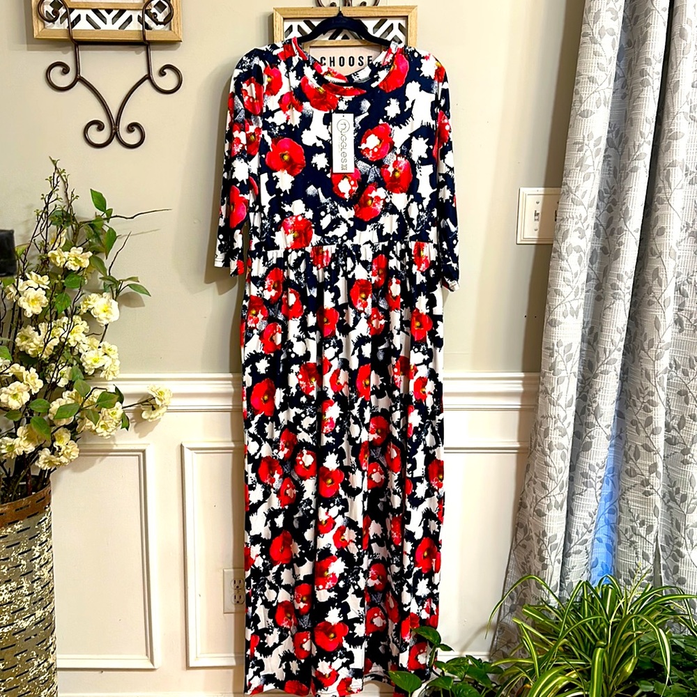 Nuggles Dress Size XL NWT
